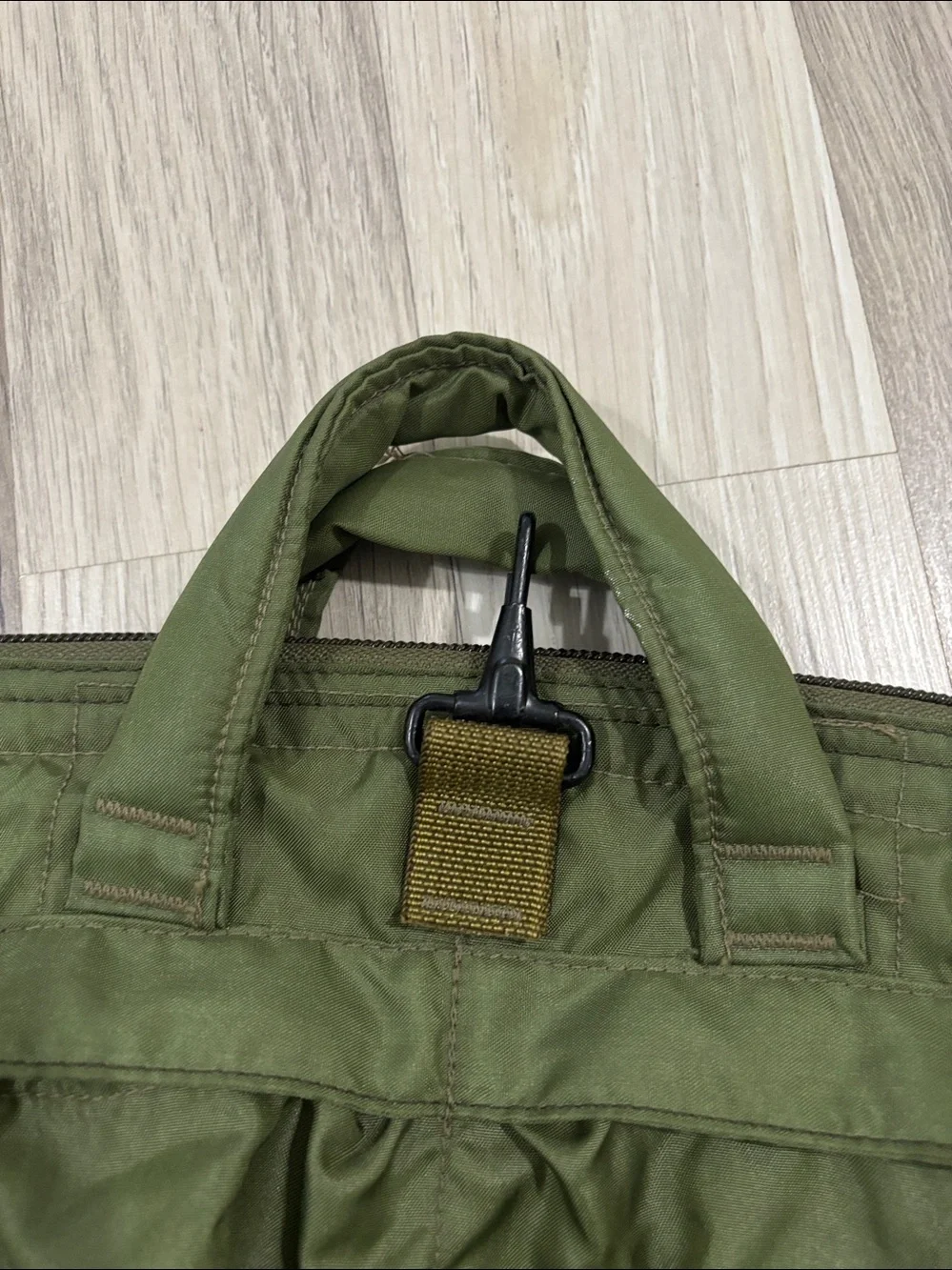 Flyers Helmet US Army Bag UNICOR Green Men's Olive Green Nylon Tote